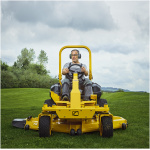 Rider Cub Cadet s nulovým polomerom otáčania Z7 183