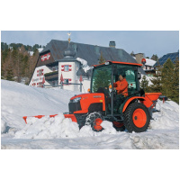 Traktor Kubota B2261-zimný set(radlica